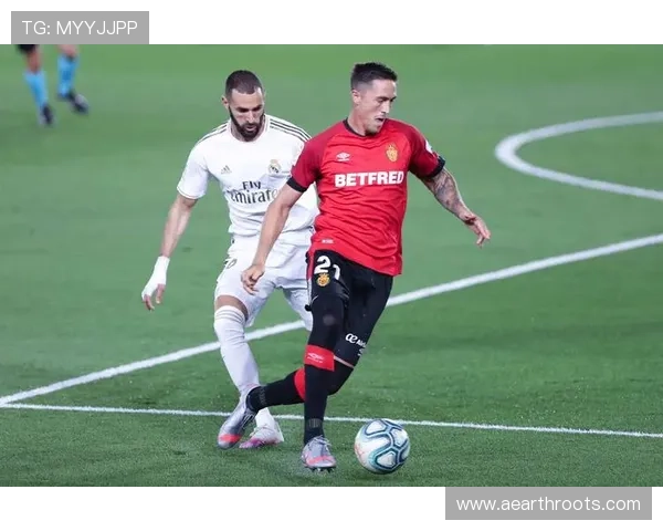 皇家马德里官方合作的K8视讯平台如何实现赛事直播、虚拟互动和粉丝社区的深度融合